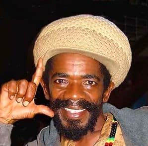 Cocoa Tea Dies